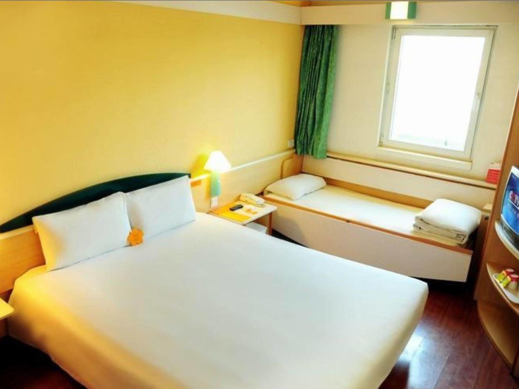 Hotel Ibis Tianjin Teda Extérieur photo
